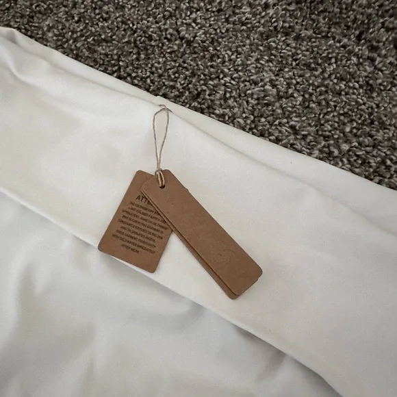 SKIMS skirt - Picture 5 of 5